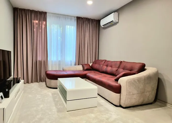 Alexandrovska - Super Centar Luxury * Burgas Stad