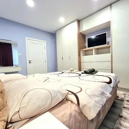 Alexandrovska - Super Centar Luxury Apartment