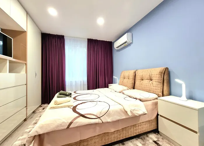 Alexandrovska - Super Centar Luxury Appartement *